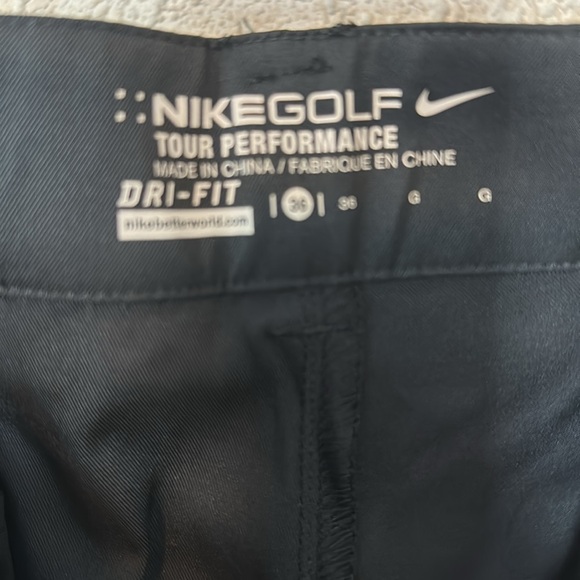 Men’s Nike Shorts - Picture 5 of 7